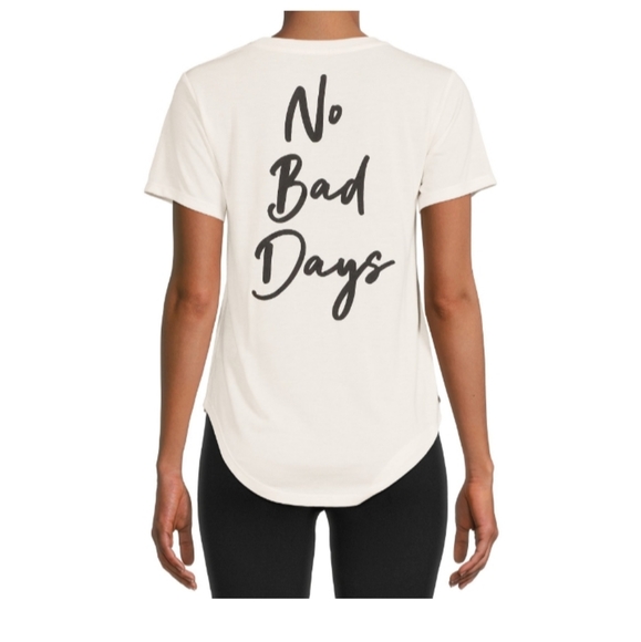 NWT Juniors Mickey Mouse T-Shirt - Picture 2 of 3